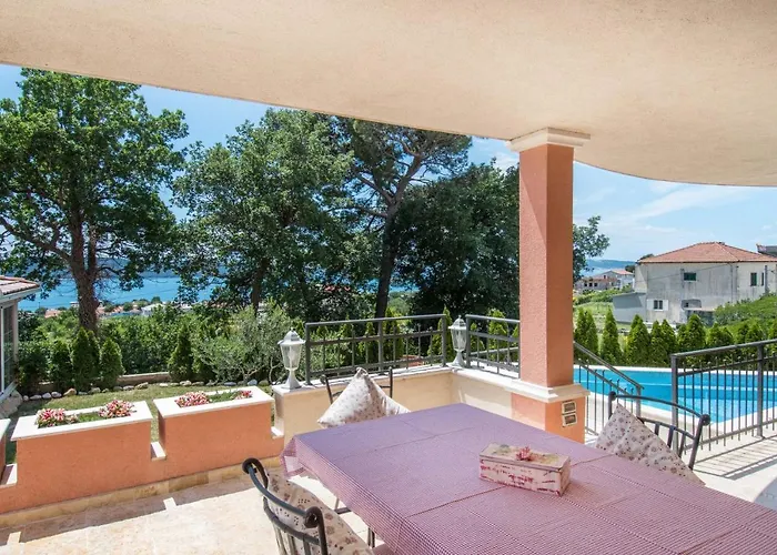 Apartamento Dita - With The Pool Close To Split Kaštela