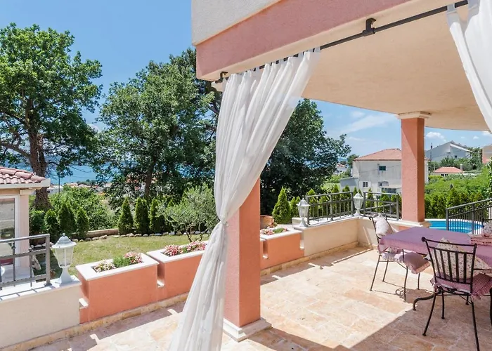 Dita - With The Pool Close To Split Apartamento Kaštela